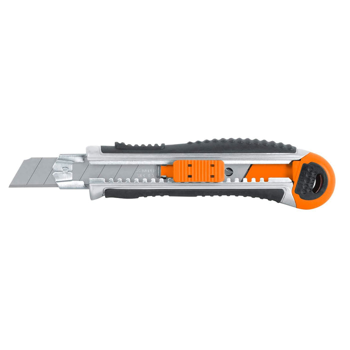 Cutter 18 mm profesional con alma metálica y grip, Truper 16977 CUT-6X