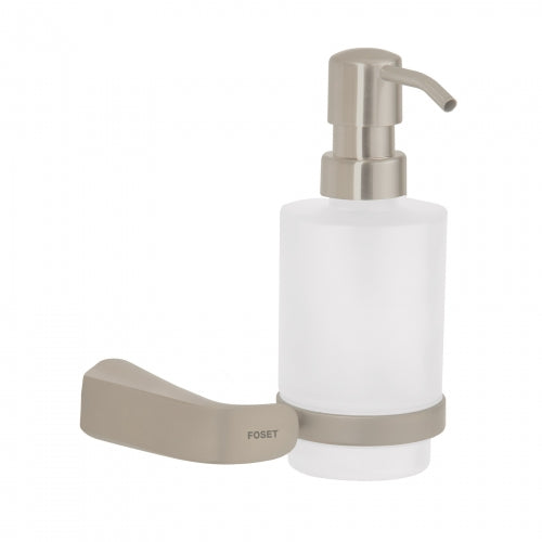 Dispensador de jabón a pared de latón satinado, Riviera 45227 RIA-75N
